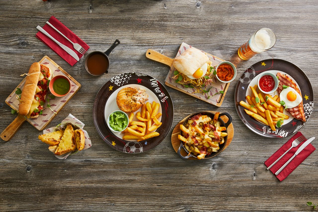 SPORTS CAFE FOOD MAINS 5